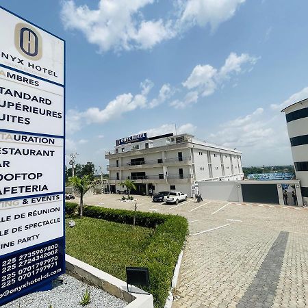 Onyx Hotel Jamusukro Zewnętrze zdjęcie