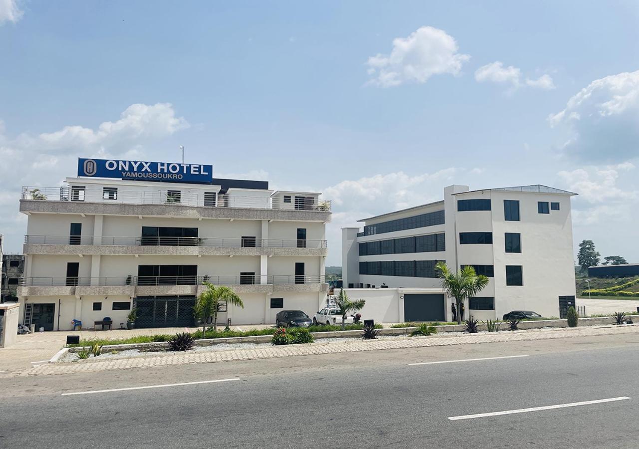 Onyx Hotel Jamusukro Zewnętrze zdjęcie
